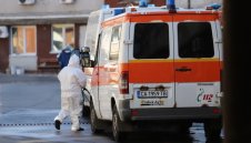 Черен рекорд: 9996 са новите случаи на коронавирус