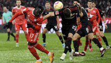 Мане дърпа Хари Кейн в Байерн