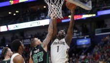 Зайън взе първа победа в тъжния ден за НБА