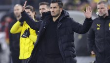 Борусия Дортмунд с първа победа като гост