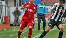 Това е Хичо: От проби в Арсенал до трансфер в Урал