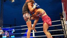 Дъщерята на Петер Артс срещу Лейтенанта на SENSHI 14