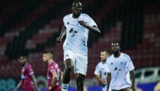 Резерви спасиха Левски от грандиозна издънка 