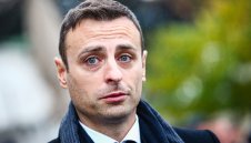 Бербатов с надъхваща реч: Време е да градим, не да рушим