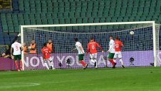 На дъното: България претърпя най-тежката си домакинска загуба