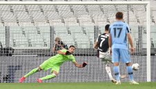 Юве докосва титлата, Кристиано Роналдо с велики рекорди 