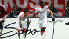 Румениге защити Манджукич и Шакири за &quot;генералския поздрав&quot; + ВИДЕО