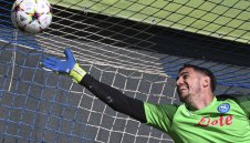 Интер отмъква вратаря на Наполи?