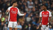 Защитник на Арсенал аут за „лалетата“ срещу „Ла Фурия Роха“