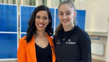 Златното момиче Боряна Калейн гостува в „Златните”