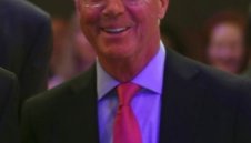 Кайзера: Замер отнема товара от плещите на Пеп