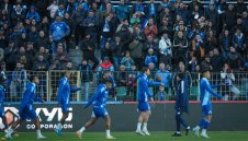 Фенове на Левски избухнаха след фиаското на „Тича“