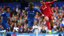 Още един играч на Ливърпул е готов за дербито с Юнайтед