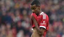 ОФИЦИАЛНО: Трагичният Исак е слабак №1 в историята на Висшата лига