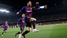 Жесток Меси съсече Юнайтед за 4 минути, Барса счупи каръка и пак е на полуфинал + ВИДЕО и СНИМКИ