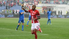 Левски заличава трио титуляри