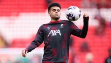 Барса удря на камък с Диас, колумбиецът е щастлив на "Анфийлд"