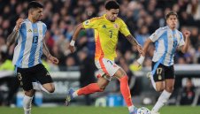 Байерн представи Луис Диас