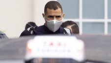 Делото срещу Бензема започна без той да се яви в съда