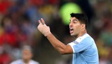 Канибала съвсем полудя, поиска дузпа за игра с ръка на... вратаря! + ВИДЕО