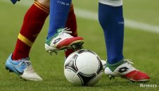 Испанците пропищяха от терена