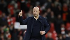 Арне Слот назова големия проблем на Ливърпул