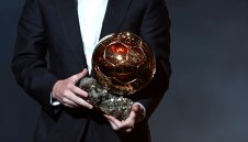 „Златната топка“ официално става част от наградите на УЕФА