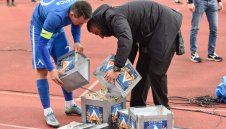 Финансов рай по време на криза: Шеф в Левски прибира 23 хил. лв. заплата