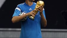 Нойер, Лам и Мюлер се майтапят с Крамер за комоциото + ВИДЕО