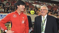 Льов няма да даде друг да му обере плодовете, смятат в ГФС