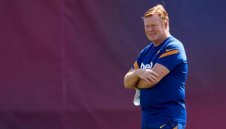 Роналд Куман не хвърли оставка. Иска да продължи да води Барса