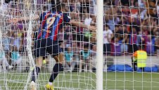 Барса разби Валядолид, Лева пак с дубъл