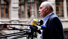 Изненада: Хьонес лобира за дългуч, който няма нищо общо с Байерн