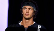 Зверев дарява 3 млн. долара при титла в Мелбърн