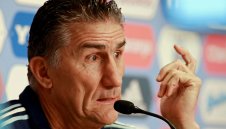 И селекционерът на Аржентина нападна Барса