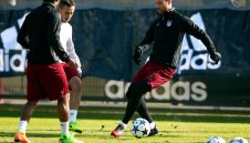 Чаби е на линия за мача с Арсенал