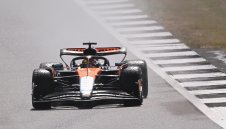 Стюардите обясниха наказанието на Пиастри