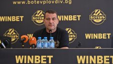 Илиян Филипов свиква спешна среща в Ботев Пловдив