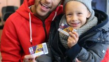 Синът на Неймар е най-новият "куле" + ВИДЕО и СНИМКИ