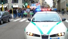 Паника от бомбен атентат тресе Милано