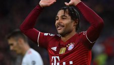 Пари разделят Байерн и Гнабри