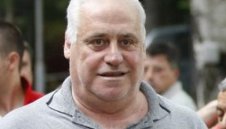 Легенда на ЦСКА под карантина във Франция