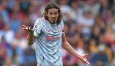 В крайна сметка Кавани е избрал Валенсия