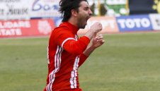 ЦСКА-София позлатява голямата си звезда