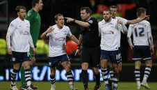 Гол срещу Ман Юнайтед струва 1 паунд