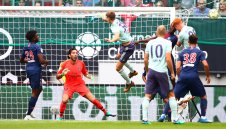 Байерн надделя над ПСЖ в контрола