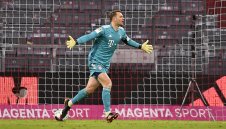 Баварска доминация: Нов приз и за Мануел Нойер