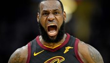 ЛеБрон отново неудържим! Кливланд стигна до 7-и мач