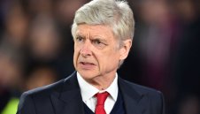 Тони Адамс: Арсенал няма шанс за титлата с Венгер