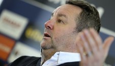 Славиша натиска Левски за трима нови